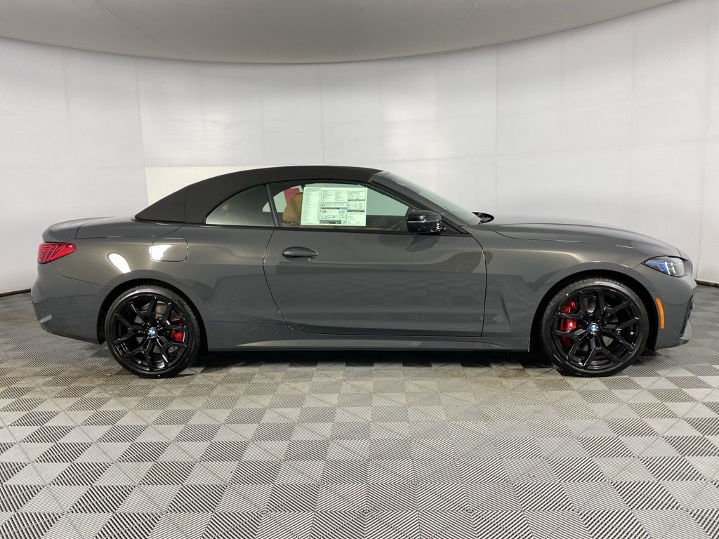 New 2026 BMW 440i xDrive Convertible w/ Premium Package image 24