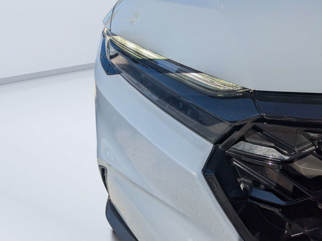 Used 2025 Honda CR-V Sport Touring image 12