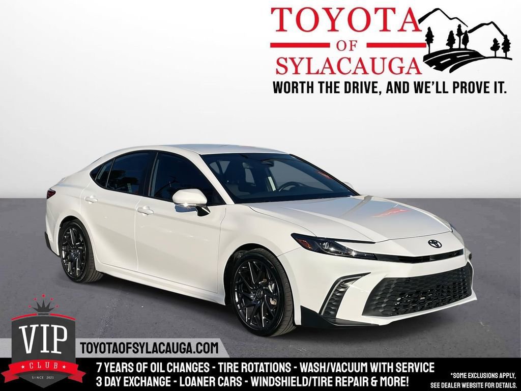 Used 2025 Toyota Camry SE w/ Convenience Package