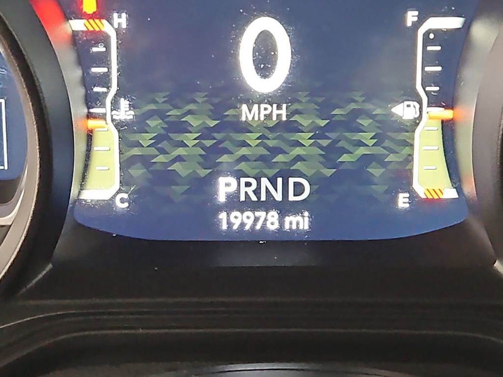 Used 2025 Jeep Wrangler Unlimited Rubicon image 18