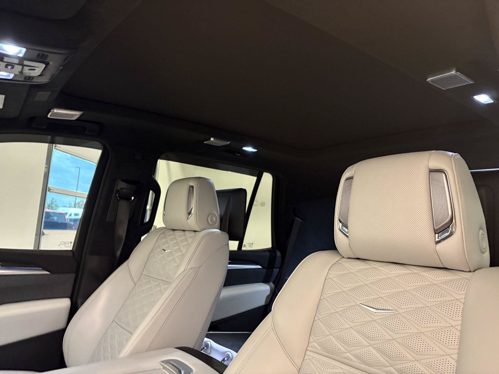Used 2026 Cadillac Escalade V w/ LPO, ONYX Package AWD/4WD image 14