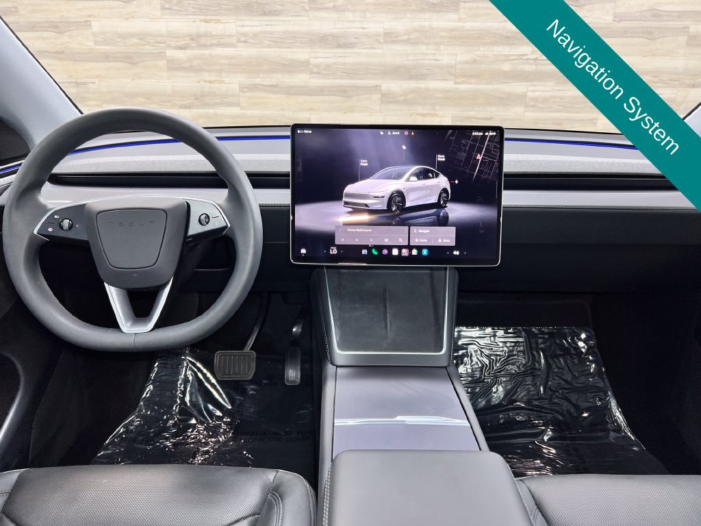 Used 2026 Tesla Model Y Long Range AWD/4WD image 2