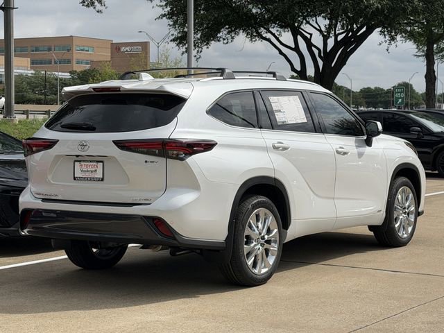 New 2026 Toyota Highlander Limited AWD/4WD image 4