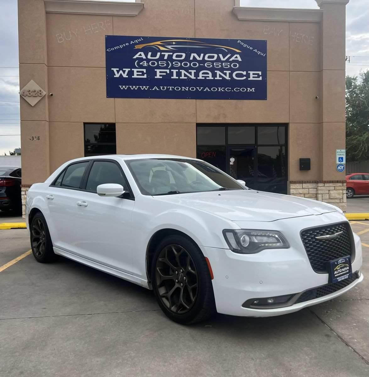 Used 2017 Chrysler 300 S w/ 300S Premium Group RWD image 1
