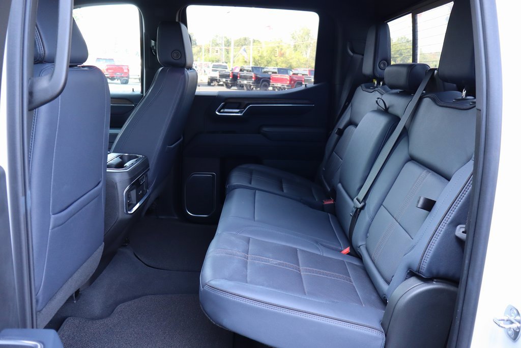 Used 2023 Chevrolet Silverado 1500 High Country w/ Z71 Off-Road Package image 22