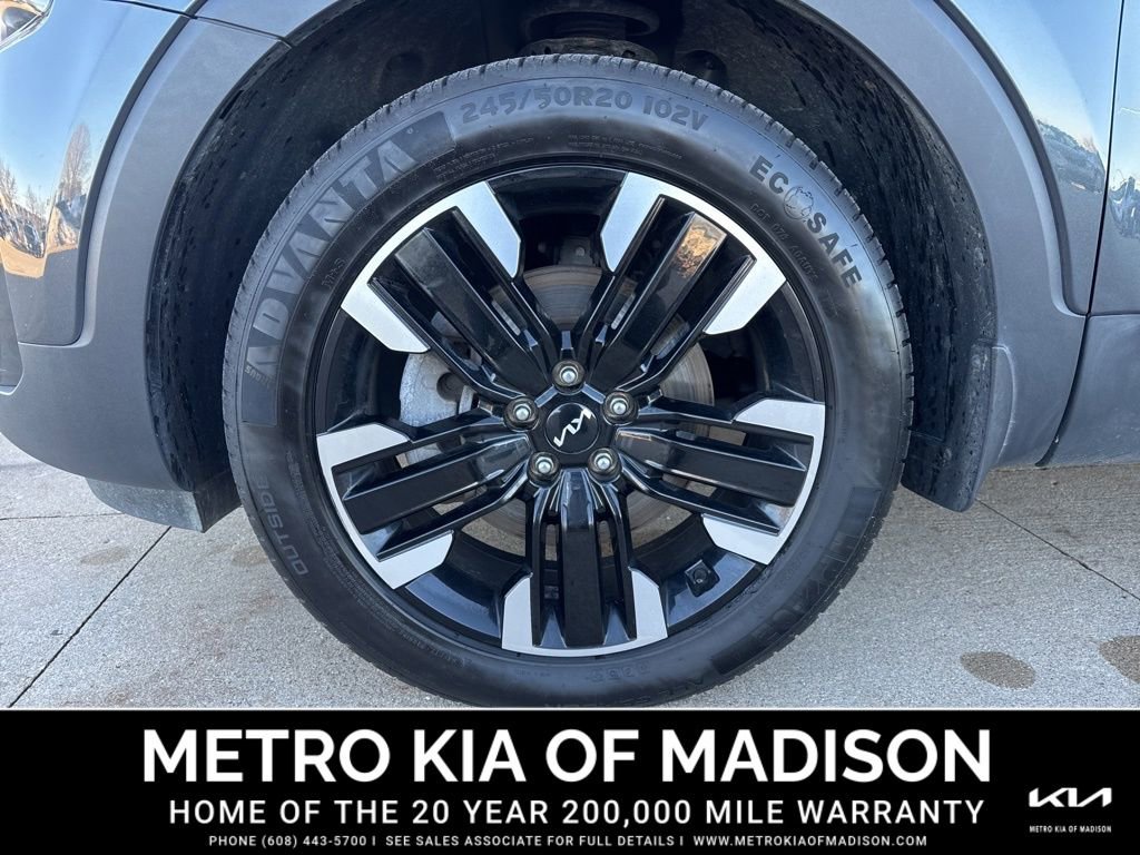Used 2024 Kia Telluride SX image 10
