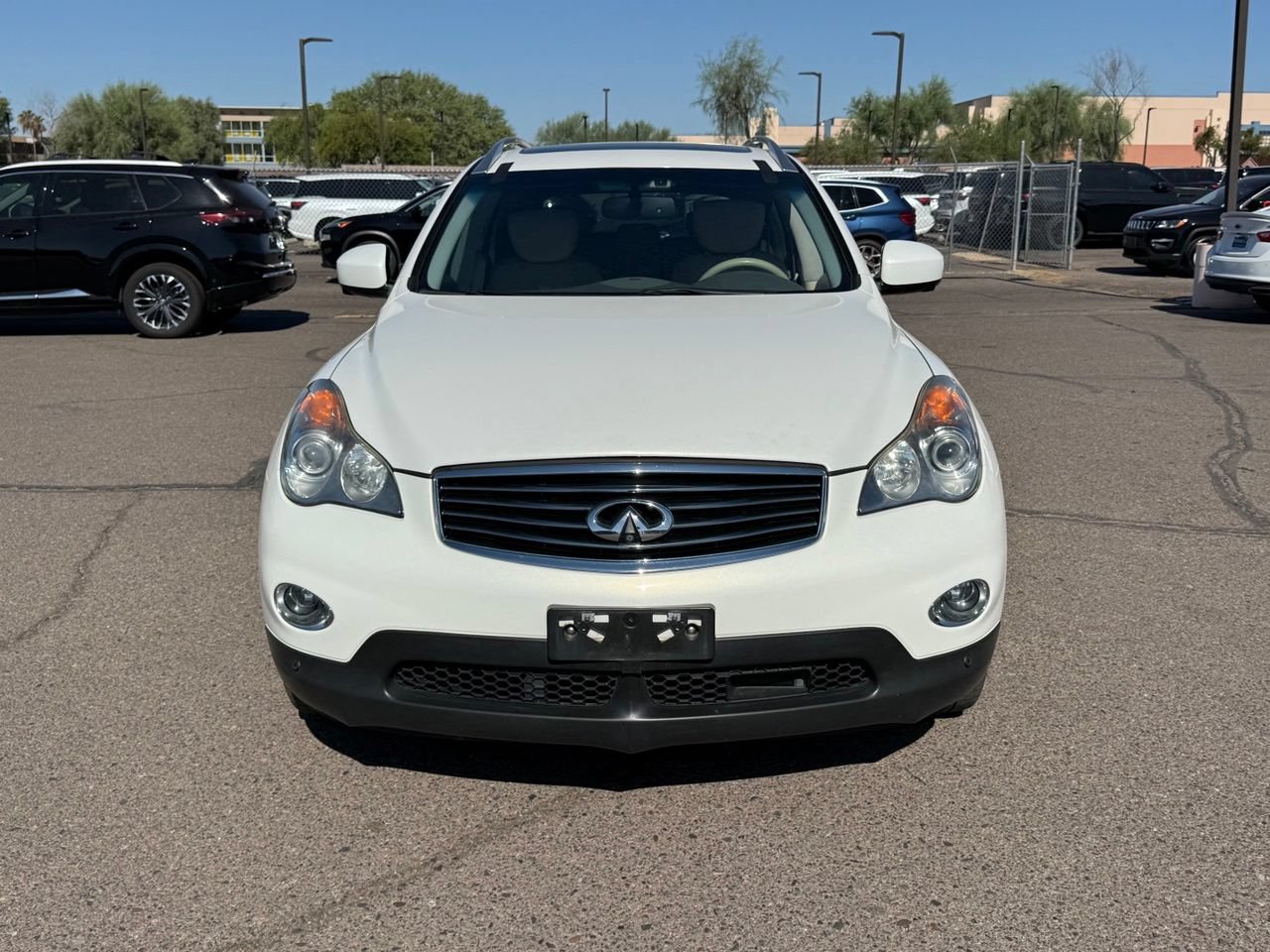 Used 2011 INFINITI EX35 Journey w/ Technology Pkg AWD/4WD image 2