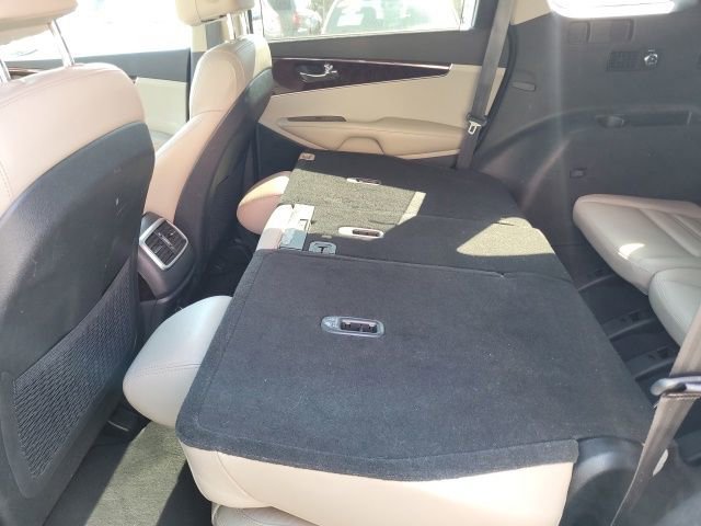 Used 2017 Kia Sorento EX w/ EX Advanced Touring Package image 37