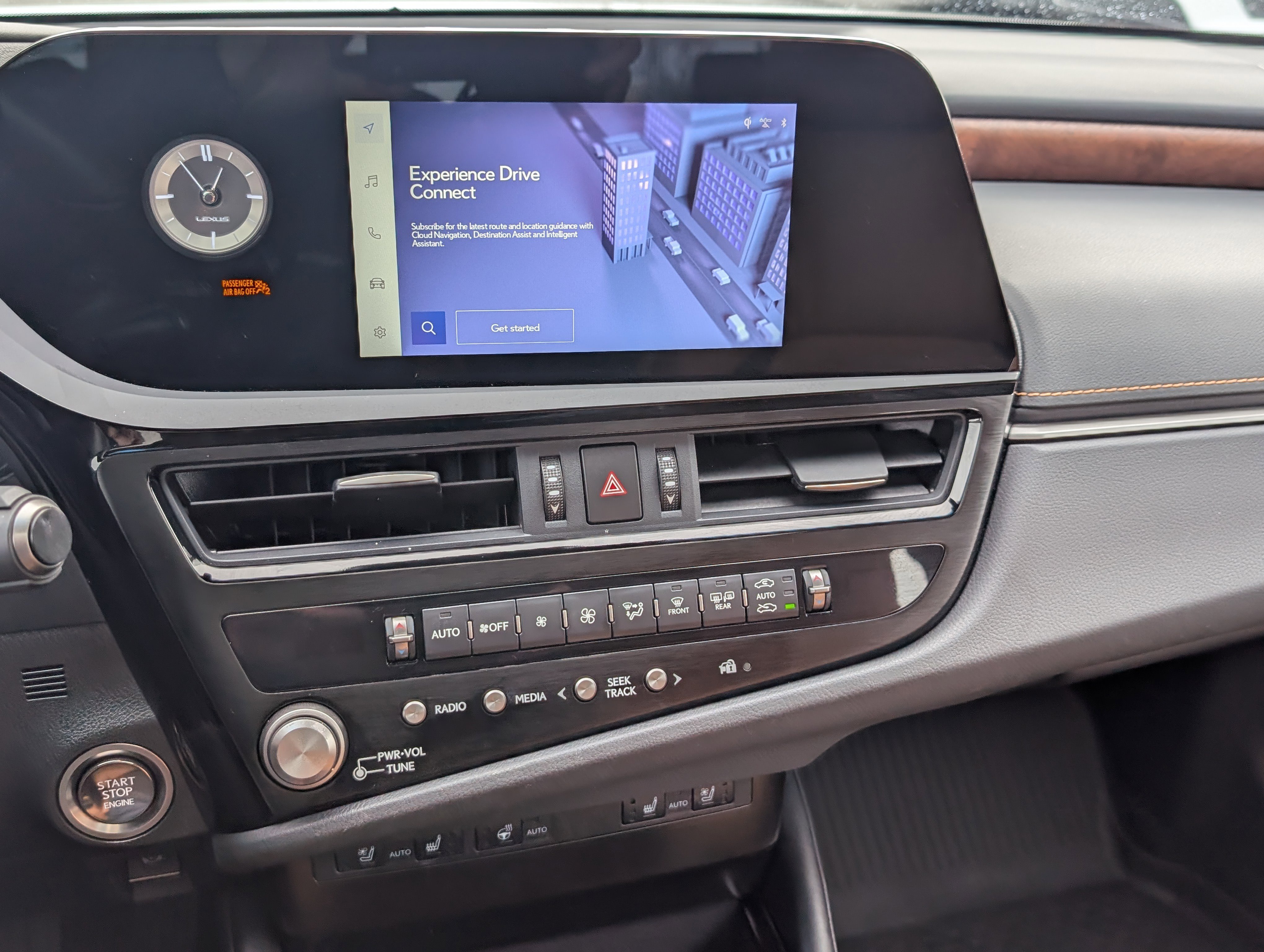 Certified 2024 Lexus ES 350 w/ Premium Package image 28