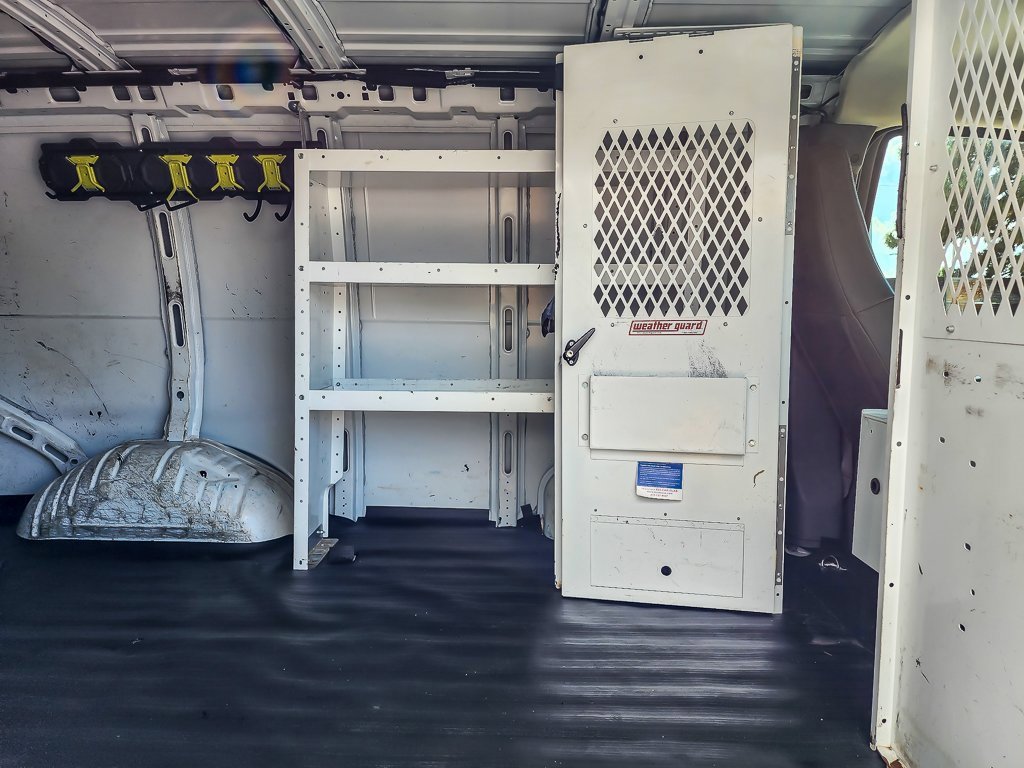 Certified 2018 Chevrolet Express 2500 w/ Driver Convenience Package image 8