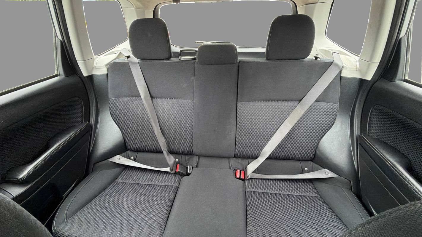 Used 2018 Subaru Forester 2.5i AWD/4WD image 13