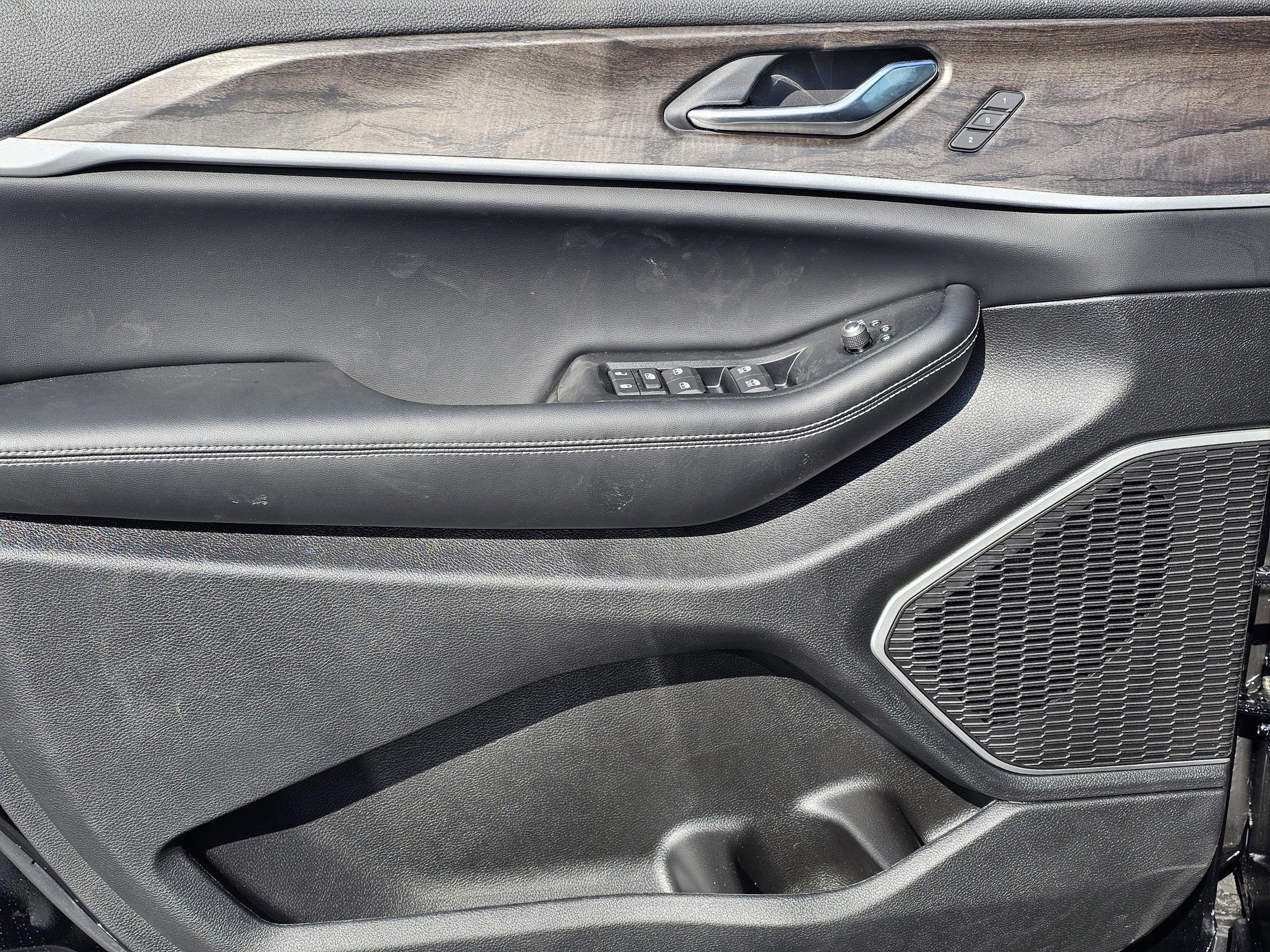 New 2026 Jeep Grand Cherokee Limited image 14