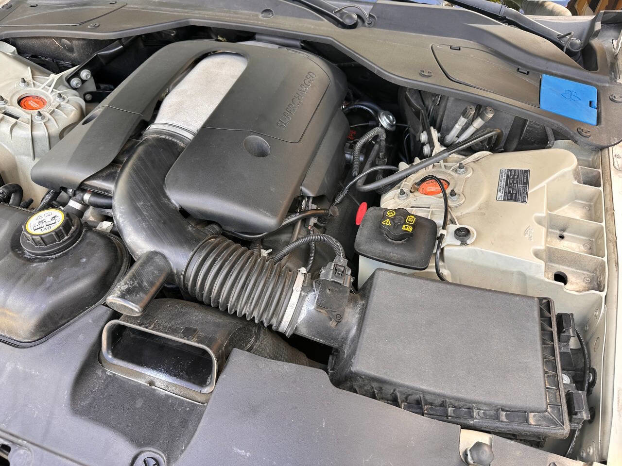 Used 2009 Jaguar XJ Vanden Plas Super V8 Portfolio image 43