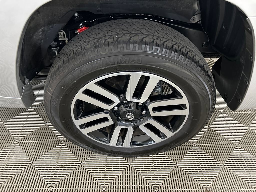 Used 2023 Toyota 4Runner Limited image 10