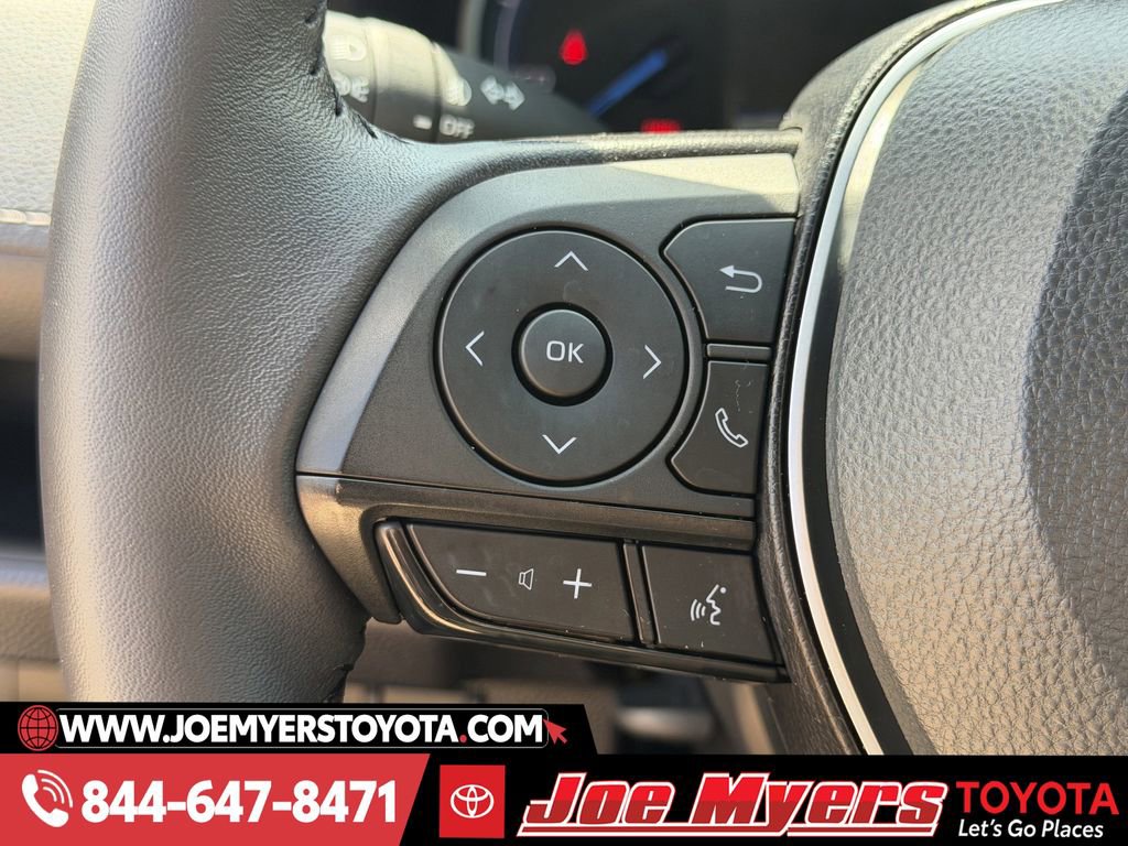 Used 2024 Toyota RAV4 XLE Premium image 24