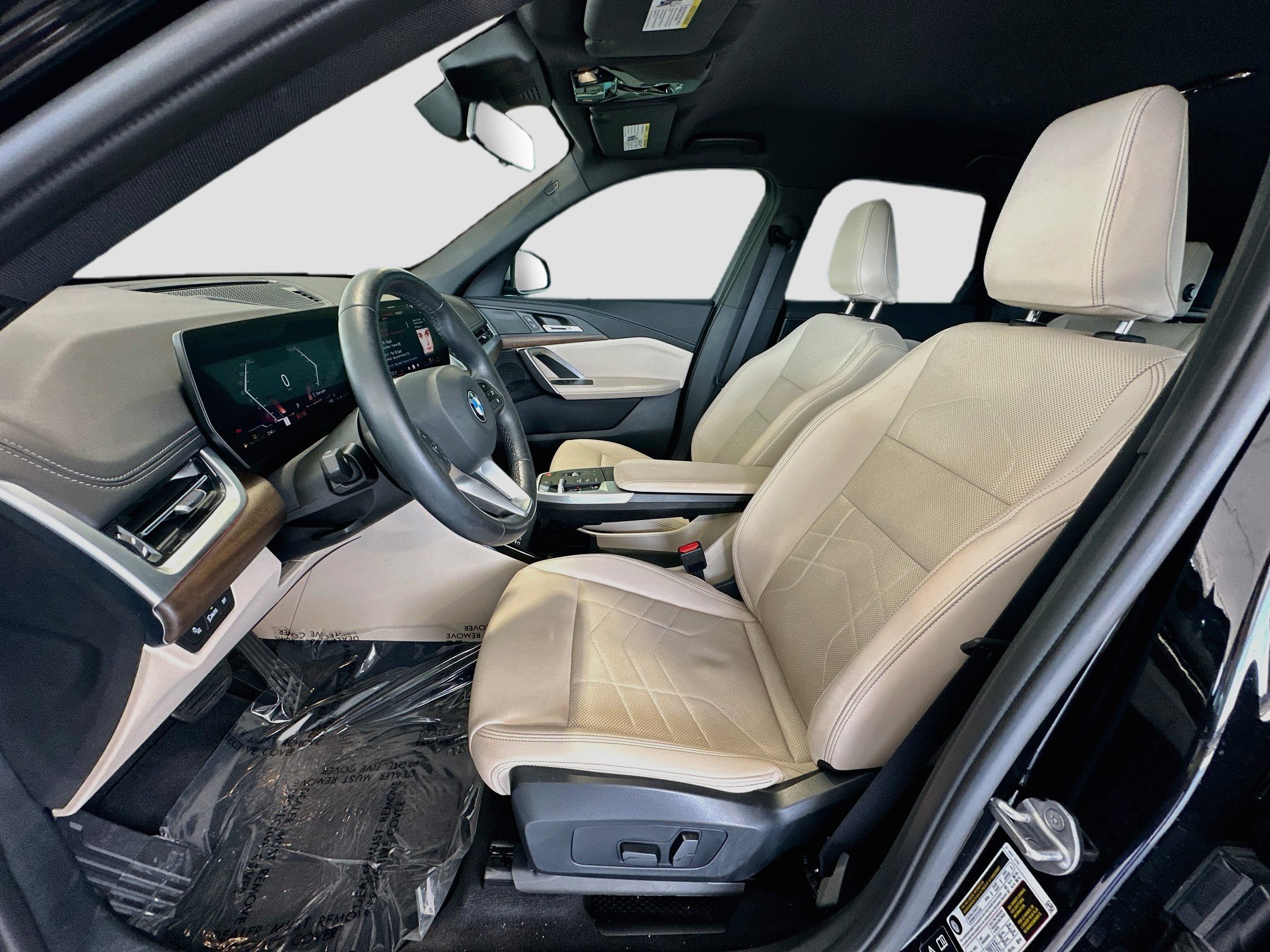 Used 2024 BMW X1 xDrive28i w/ Convenience Package AWD/4WD image 17