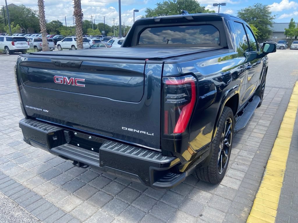 Used 2026 GMC Sierra EV Denali AWD/4WD image 6