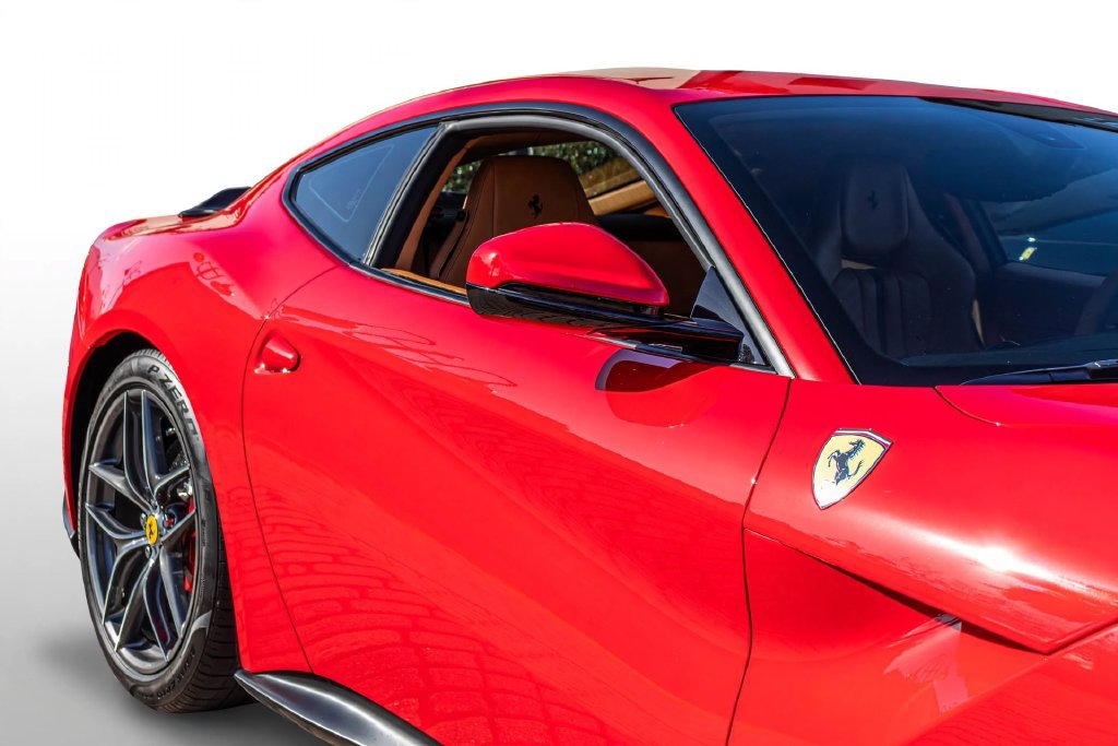 Used 2016 Ferrari F12 Berlinetta RWD image 14
