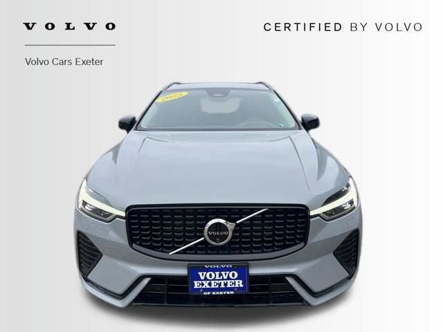 Certified 2025 Volvo XC60 B5 Plus image 2
