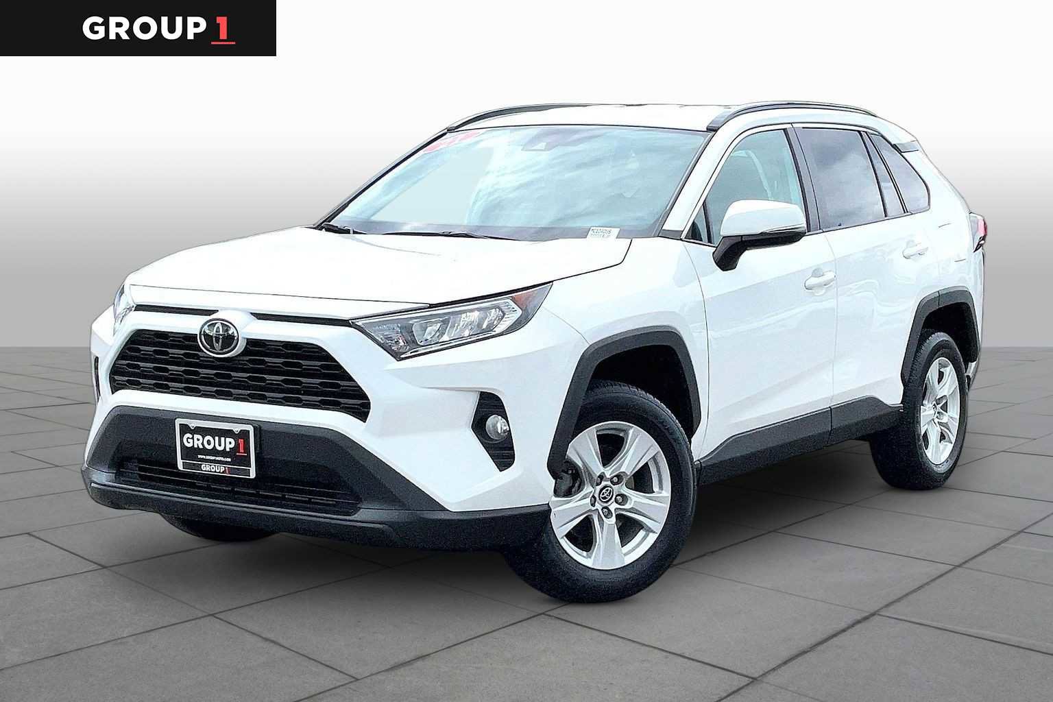 Used 2021 Toyota RAV4 XLE w/ Carpet Mat Package (TMS)