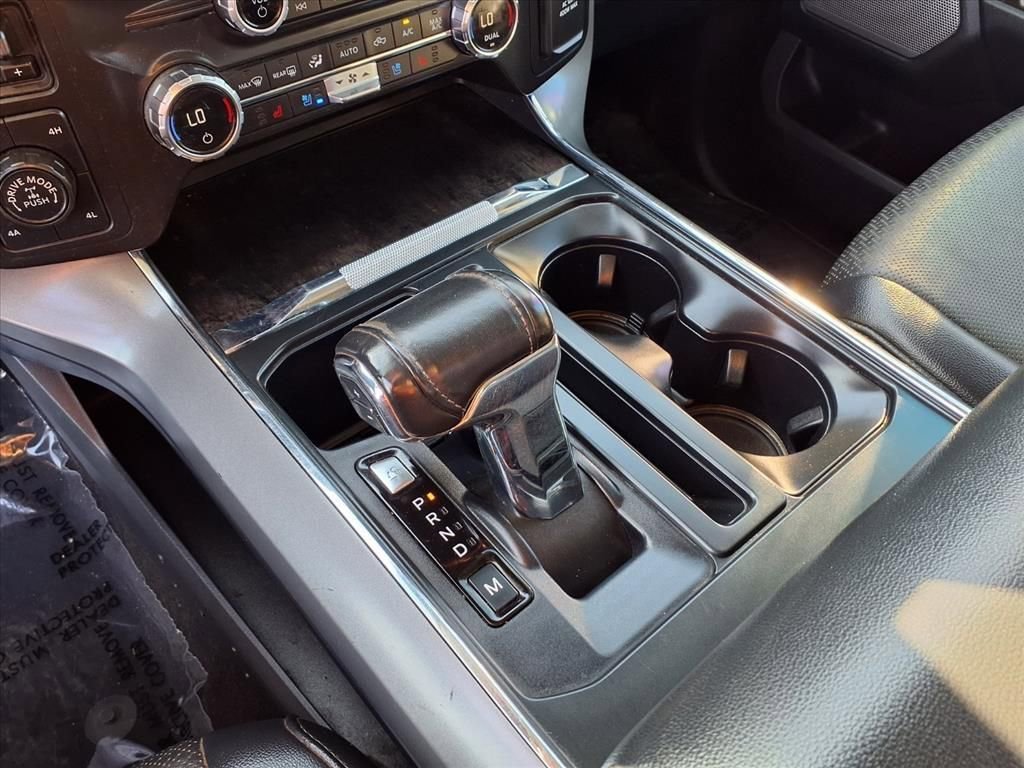 Used 2021 Ford F150 Lariat w/ Max Trailer Tow Package image 9