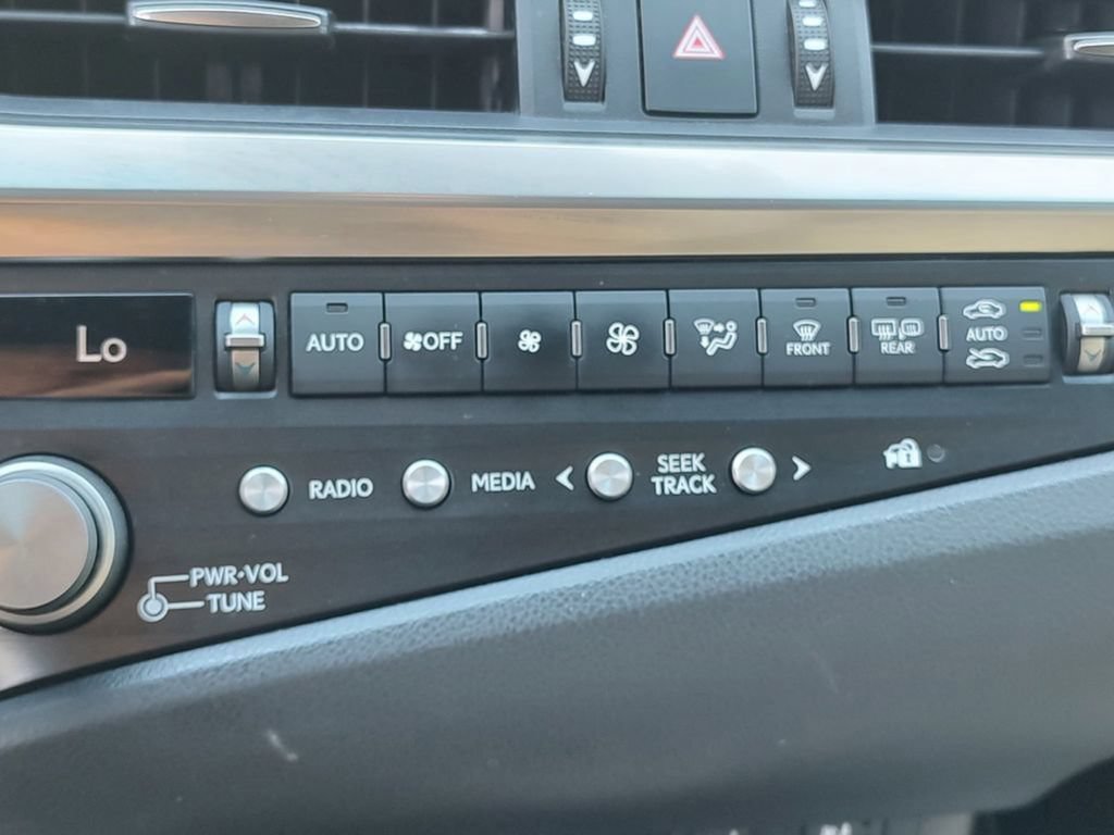 Used 2021 Lexus ES 350 F Sport w/ Special Edition FWD image 16