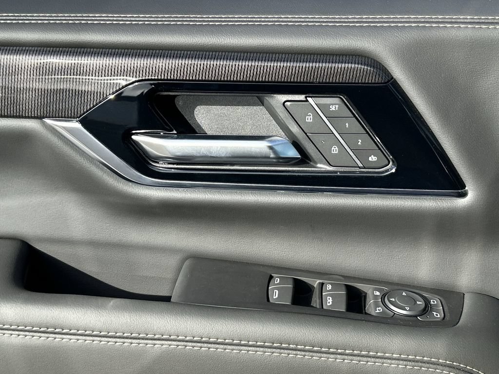 New 2026 GMC Yukon XL Elevation AWD/4WD image 23