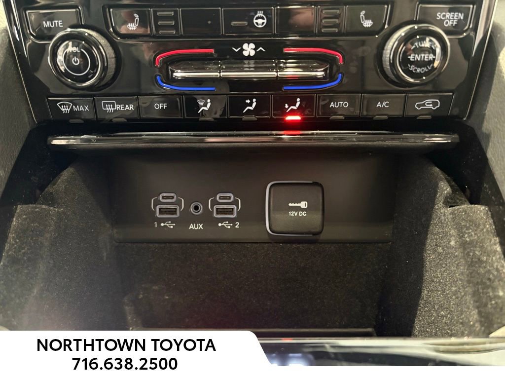 Used 2021 Jeep Grand Cherokee L Limited AWD/4WD image 14