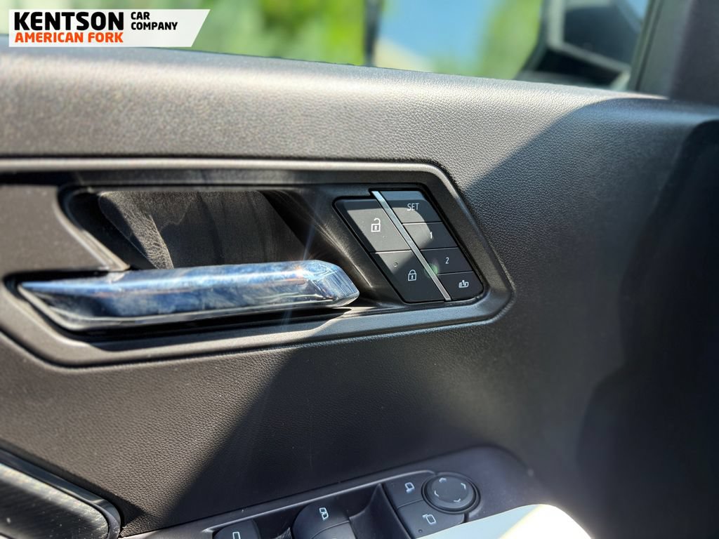 Used 2024 GMC Canyon AT4X AWD/4WD image 20