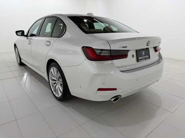 Certified 2023 BMW 330i xDrive Sedan w/ Premium Package AWD/4WD image 3