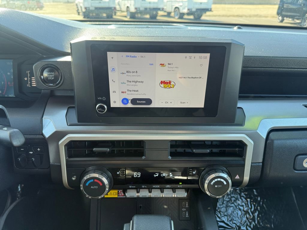 Used 2024 Toyota Tacoma SR5 image 21