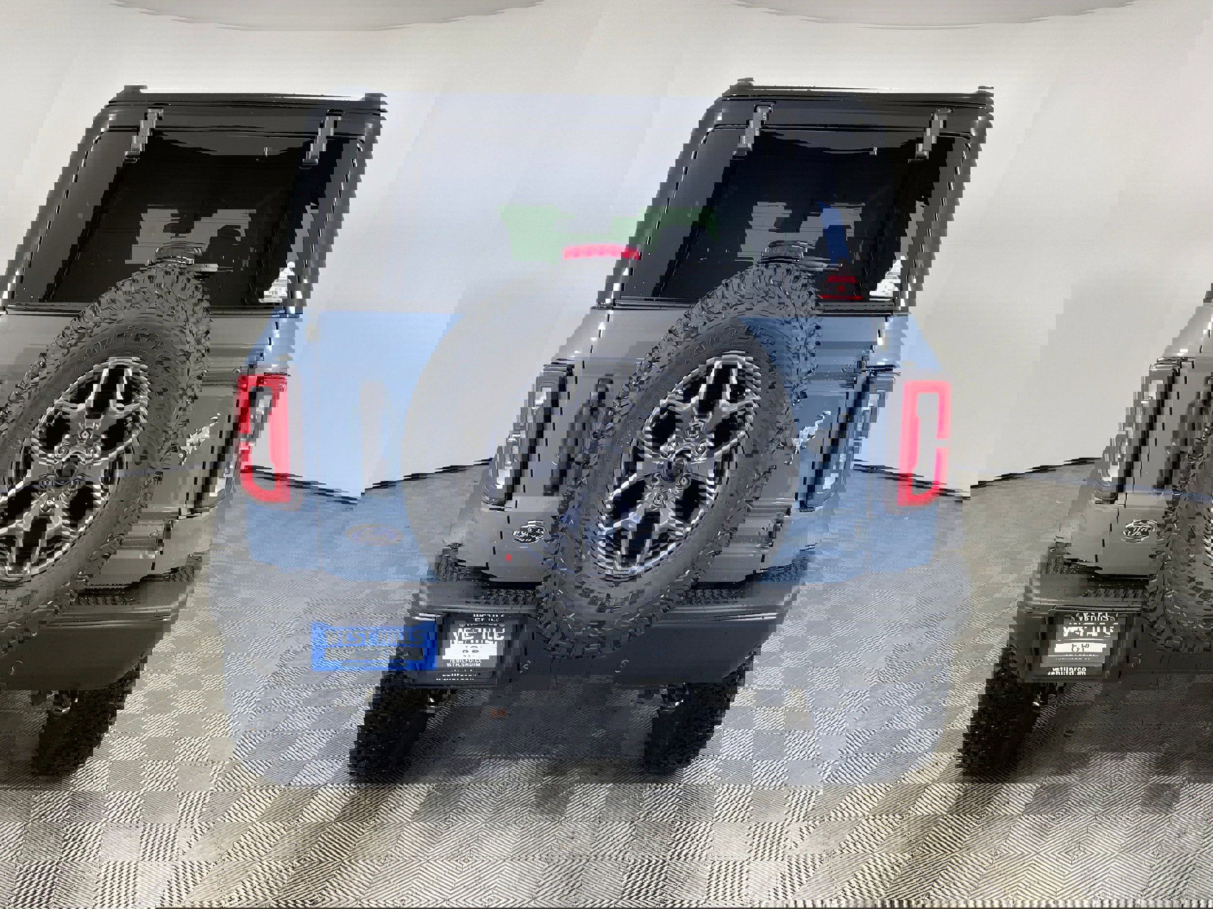 New 2025 Ford Bronco Badlands image 20