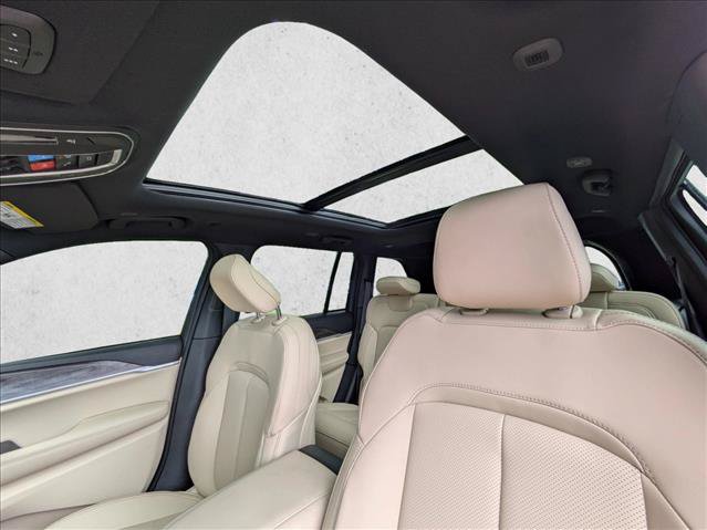 New 2026 Jeep Grand Cherokee Limited w/ Luxury Tech Group II AWD/4WD image 18