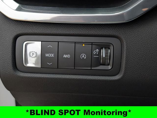 Used 2026 GMC Acadia Elevation w/ Black Edition image 16