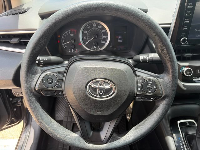 Used 2021 Toyota Corolla LE FWD image 12