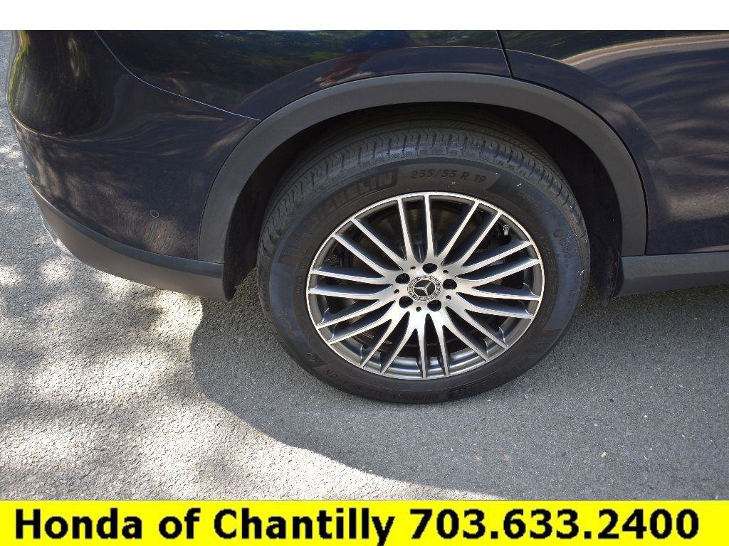 Used 2023 Mercedes-Benz GLC 300 4MATIC image 32