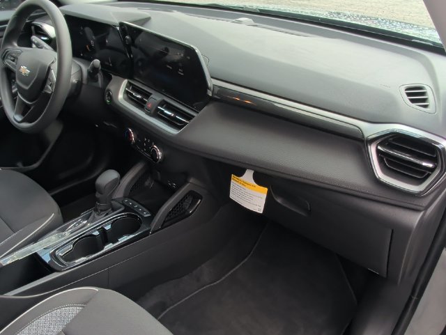 Used 2026 Chevrolet TrailBlazer LS w/ LS Convenience Package FWD image 30