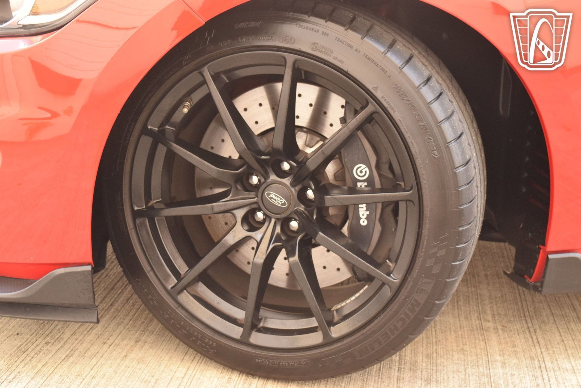 Used 2017 Ford Mustang Shelby GT350 RWD image 29