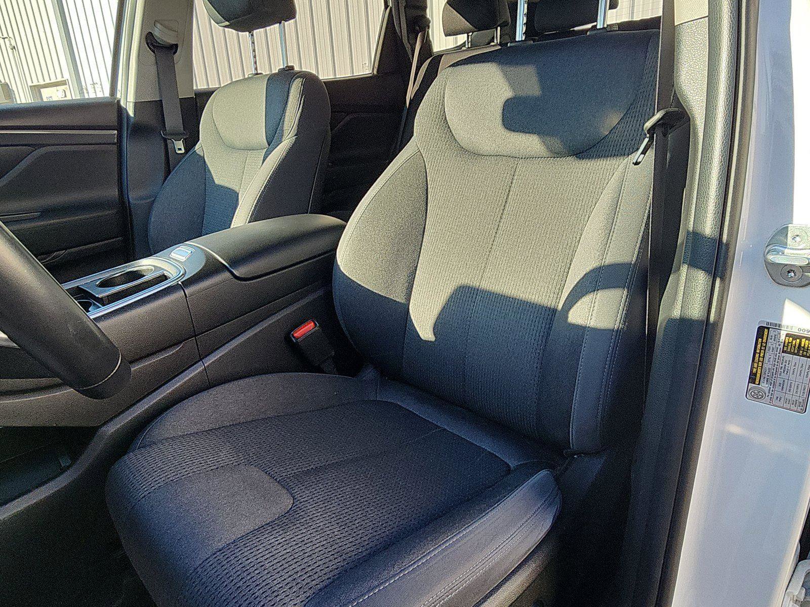 Used 2023 Hyundai Santa Fe SEL image 21