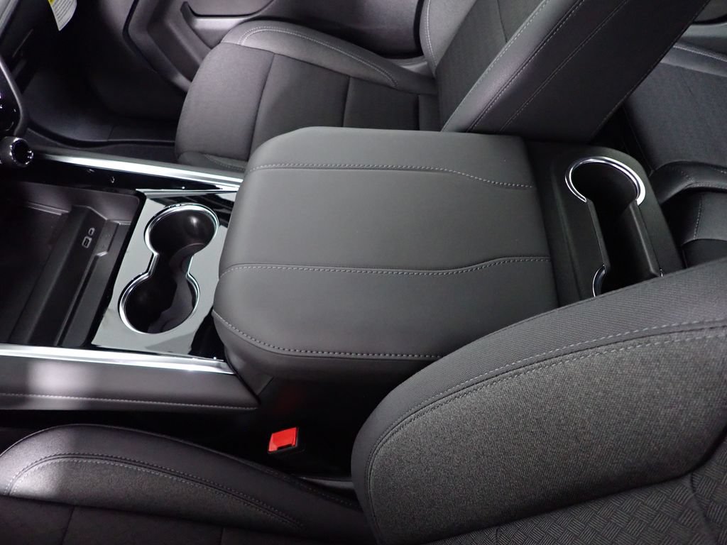 New 2026 Chevrolet Tahoe LS w/ LS Custom Edition AWD/4WD image 29