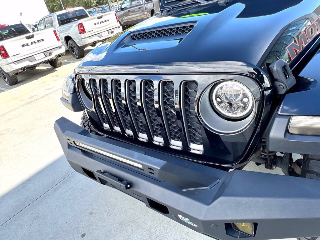 Used 2021 Jeep Gladiator Mojave AWD/4WD image 2