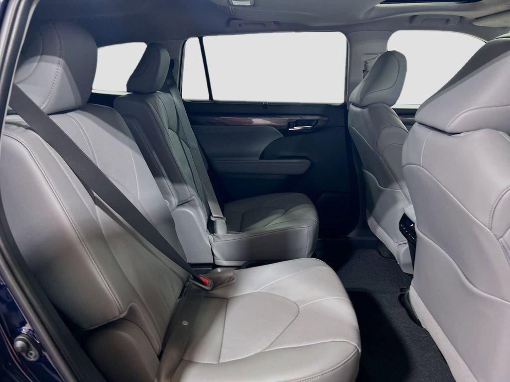 New 2026 Toyota Highlander Limited AWD/4WD image 27