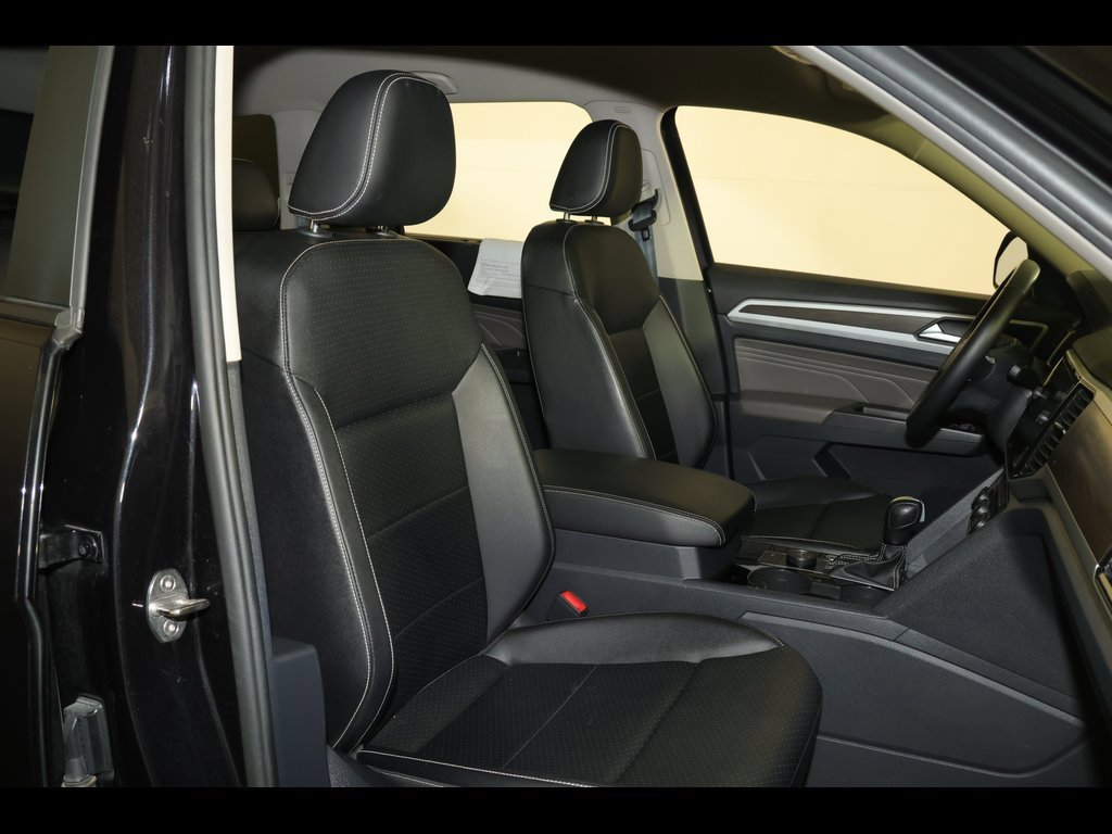 Used 2022 Volkswagen Atlas SE w/ Black Wheel Package image 29