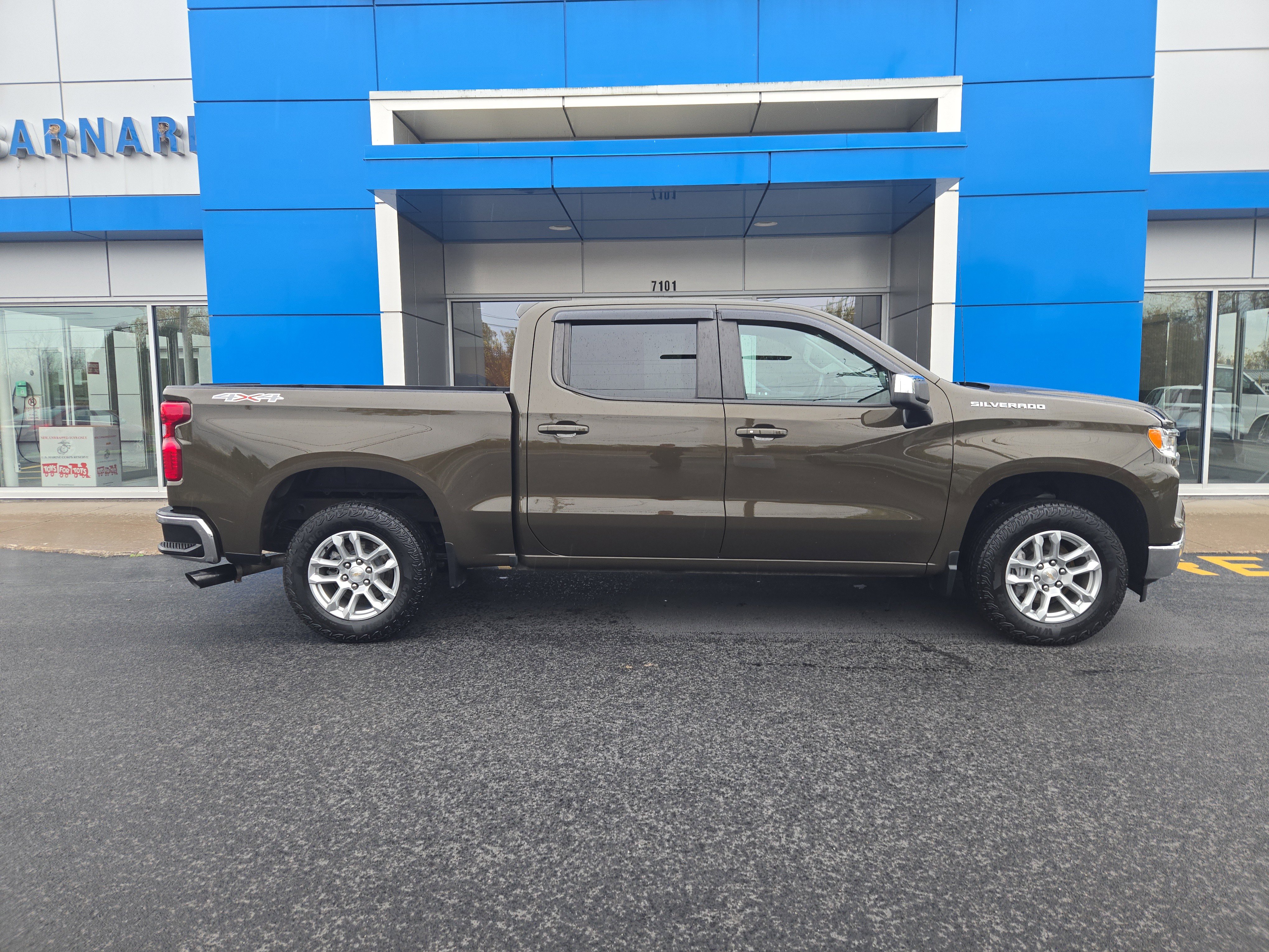 Certified 2023 Chevrolet Silverado 1500 LT image 15