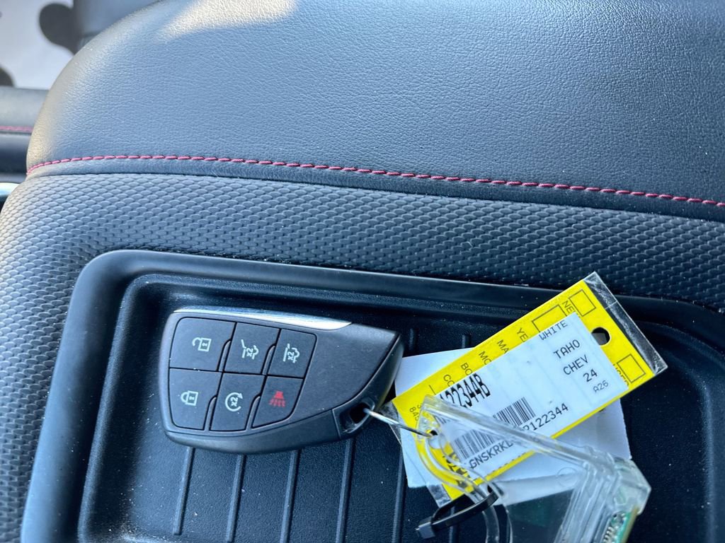 Used 2024 Chevrolet Tahoe RST w/ Luxury Package image 36