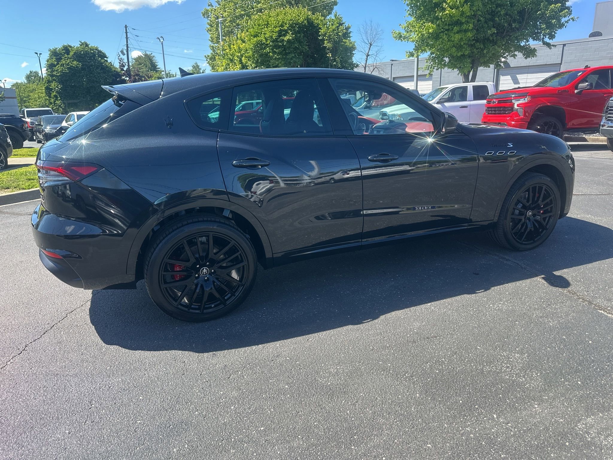 Used 2023 Maserati Levante Modena S AWD/4WD image 33