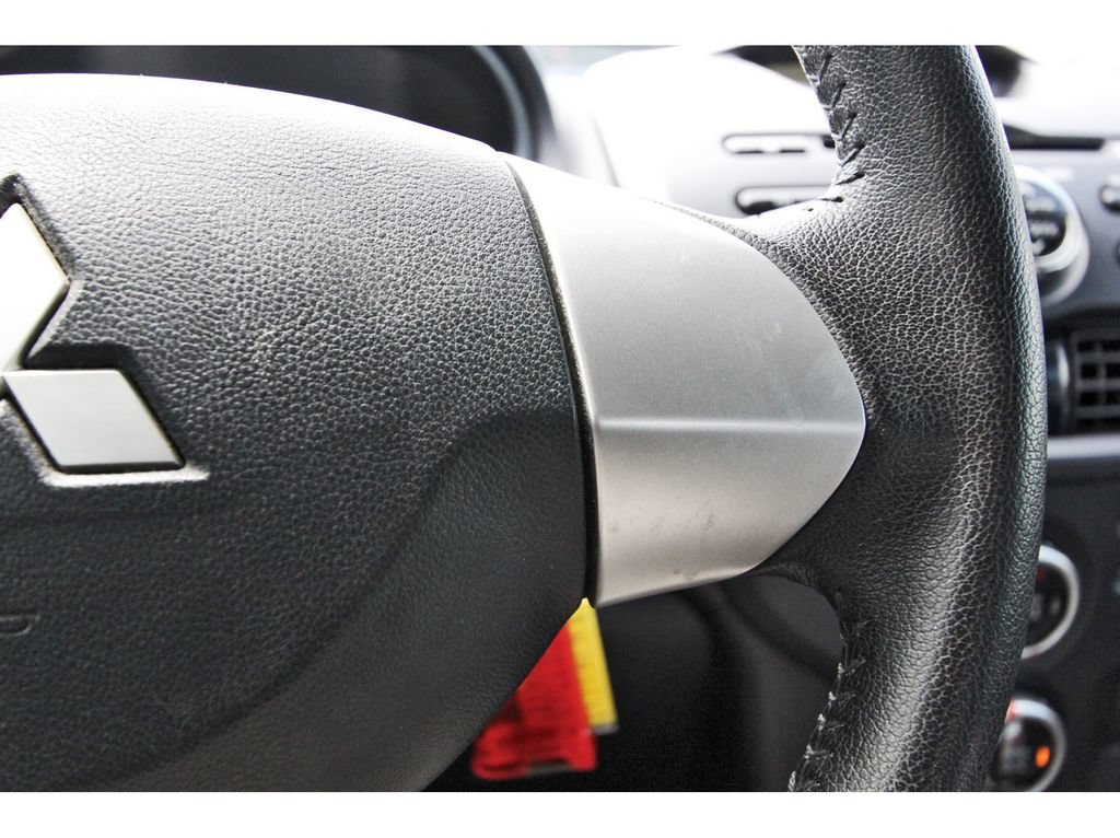Used 2016 Mitsubishi i ES RWD image 20