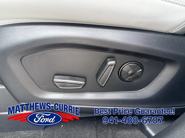 New 2026 Ford Explorer Platinum w/ LUX Leather Package AWD/4WD image 10