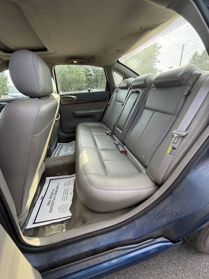 Used 2004 Chevrolet Impala LS w/ Preferred Equipment Group FWD image 13