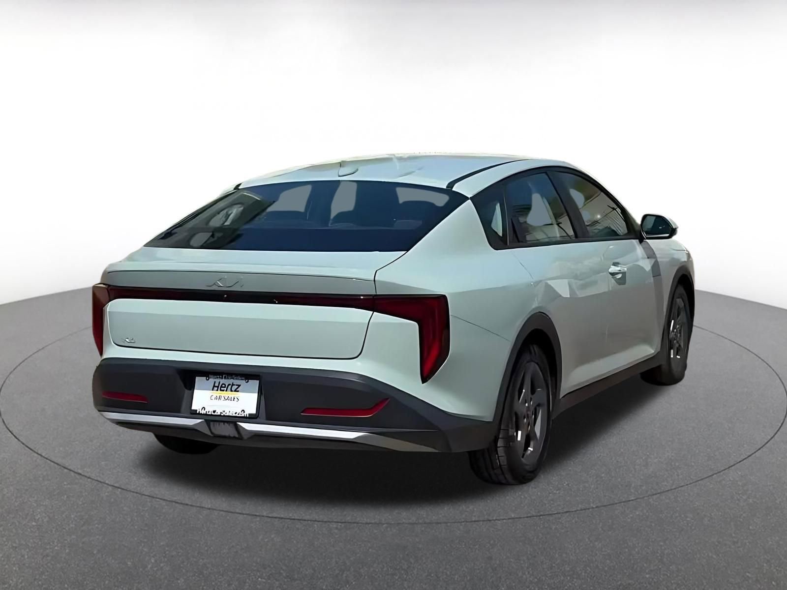 Used 2025 Kia K4 LXS image 15